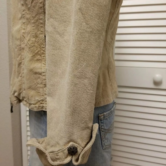 🔥SALE! Beige 100% Suede Zip Front Jacket - Picture 4 of 4